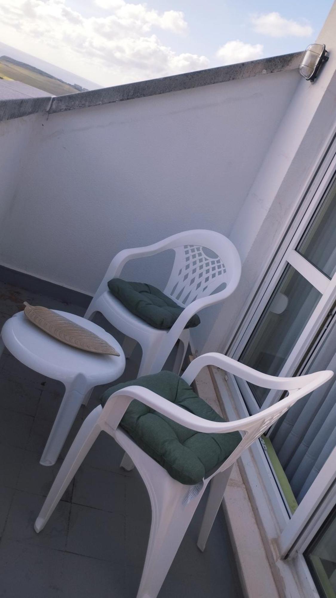 Apartment Aire Del Mar 리엔크레스 외부 사진