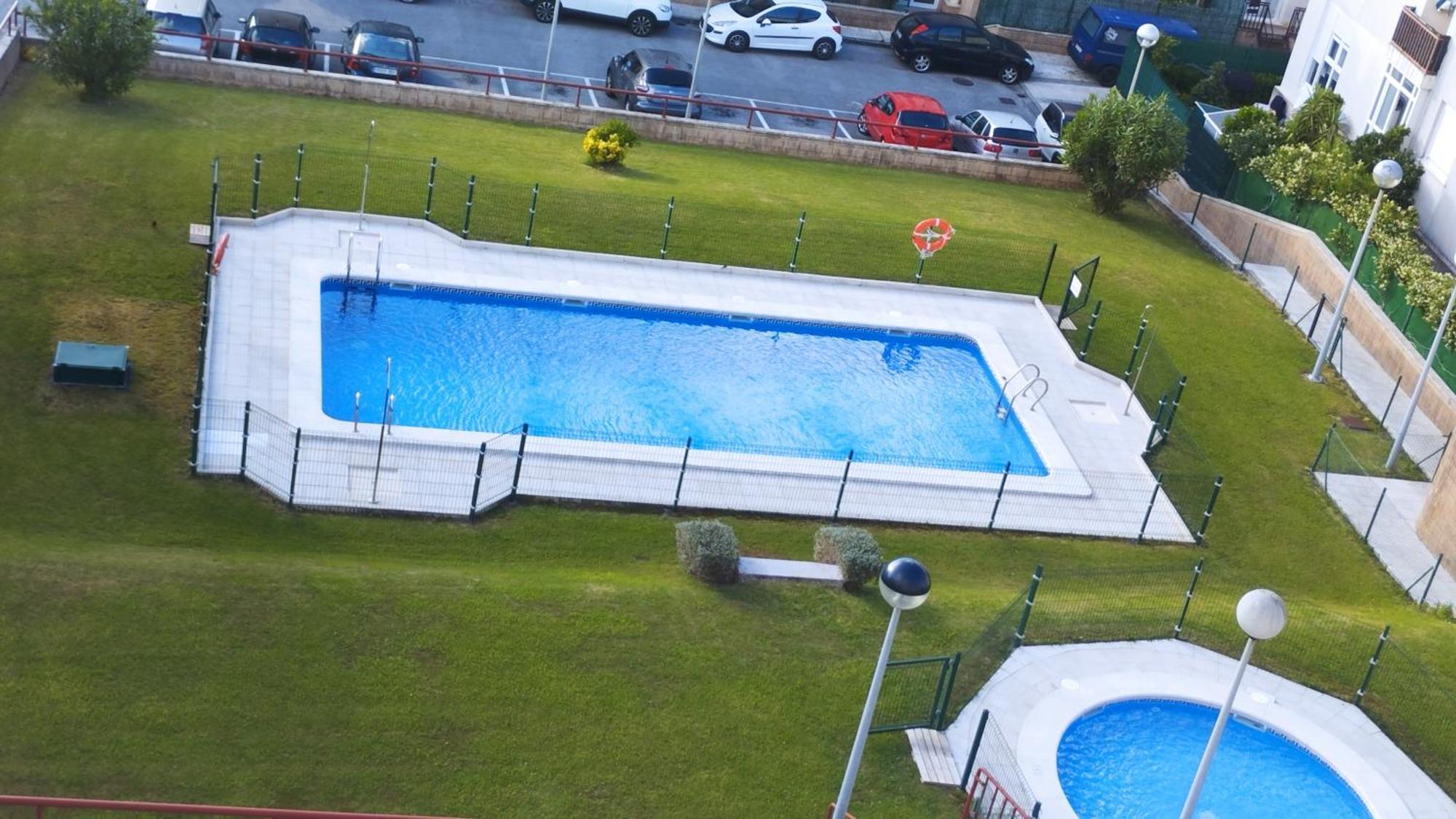 Apartment Aire Del Mar 리엔크레스 외부 사진